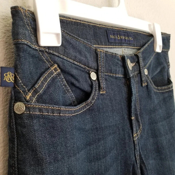 Rock & Republic Women's Berlin Straight Jeans 6 Blue Denim Logo Cotton Pockets - Picture 3 of 11